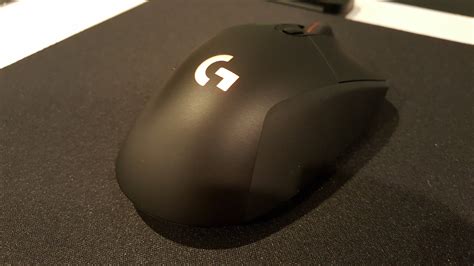 how much does the g703 weight